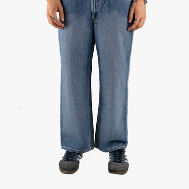 Levis Wide Leg